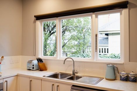 Photo of property in 7 Lundie Street, Roslyn, Dunedin, 9010