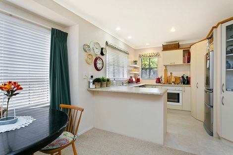 Photo of property in 13 Constance Place, Cambridge, 3434