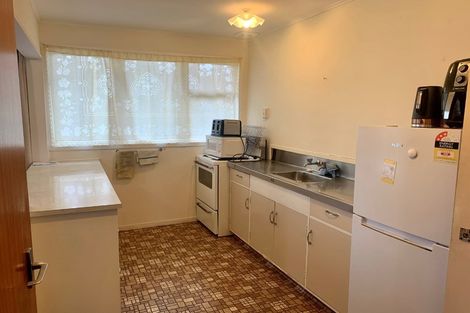 Photo of property in 2/12 Trevethick Grove, Woburn, Lower Hutt, 5010