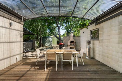 Photo of property in 293 Riverbank Road, Wanaka, 9382