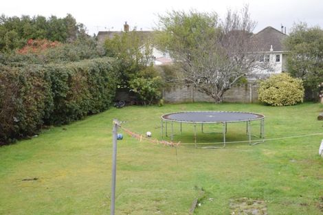 Photo of property in 393 Tay Street, Turnbull Thomson Park, Invercargill, 9810