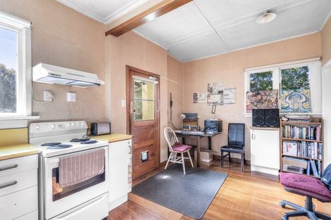 Photo of property in 190 Morton Street, Strathern, Invercargill, 9812