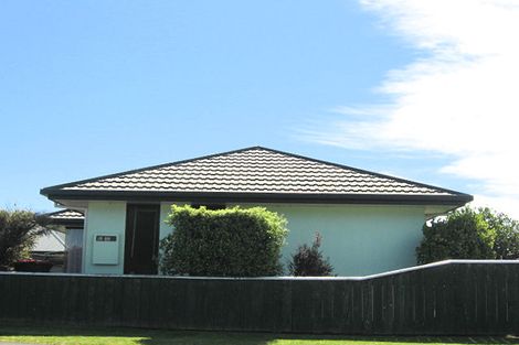 Photo of property in 7 Vining Crescent, Stoke, Nelson, 7011