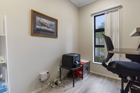 Photo of property in 25 Drumbuoy Drive, Flat Bush, Auckland, 2019