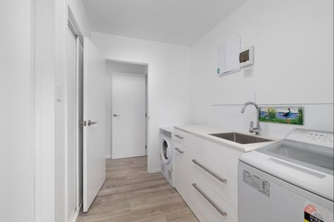 Photo of property in 939 Mokau Road, Mimi, Urenui, 4377