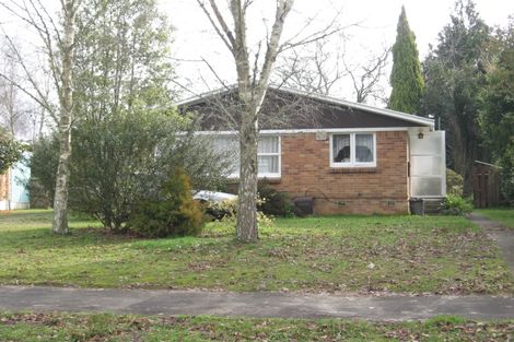 Photo of property in 13b Southsea Crescent, Silverdale, Hamilton, 3216