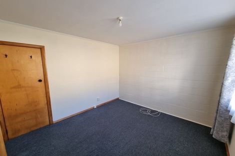Photo of property in 66-68 Waihora Crescent, Waitangirua, Porirua, 5024