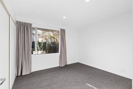 Photo of property in 98 Gilberthorpes Road, Hei Hei, Christchurch, 8042