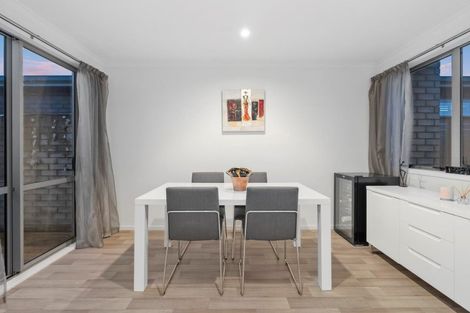 Photo of property in 14 Scoria Close, Pyes Pa, Tauranga, 3112