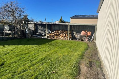 Photo of property in 22 Oxford Street, Waimate, 7924