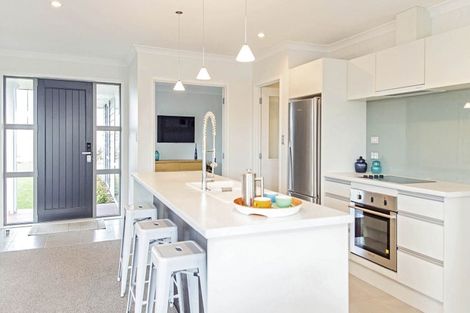 Photo of property in 55 Lynley Park Drive, Omokoroa, 3114