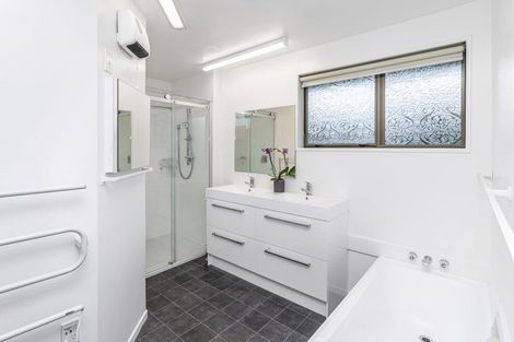 Photo of property in 81 Dunbarton Street, Redwood, Christchurch, 8051