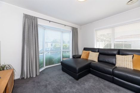 Photo of property in 1a Barberry Lane, Te Atatu Peninsula, Auckland, 0610