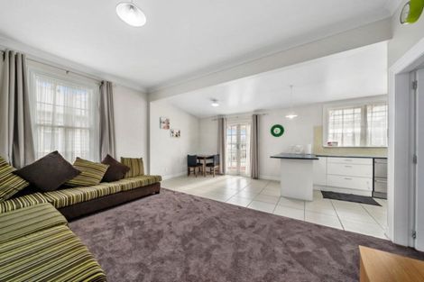 Photo of property in 49 Awamutu Grove, Waiwhetu, Lower Hutt, 5010