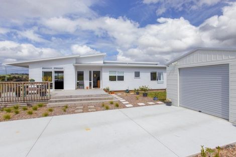 Photo of property in 34a Weka Street, Mangawhai, 0505