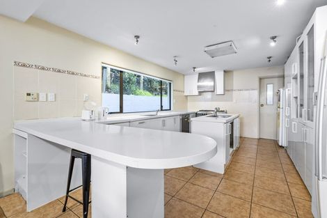 Photo of property in 19 Woodside Avenue, Northcote, Auckland, 0627
