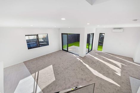 Photo of property in 33 Mountain Road, Mangere Bridge, Auckland, 2022