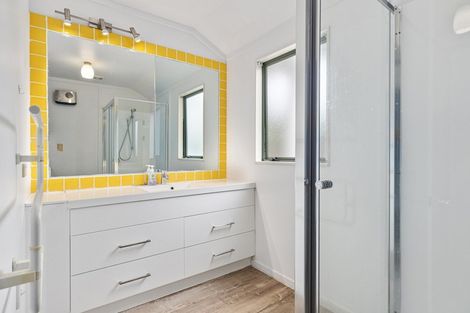 Photo of property in 49 Spinnaker Drive, Flagstaff, Hamilton, 3210