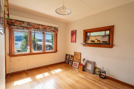 Photo of property in 61 Greig Street, Broad Bay, Dunedin, 9014