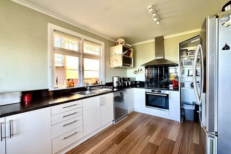 Photo of property in 11 Greta Street, South Hill, Oamaru, 9400