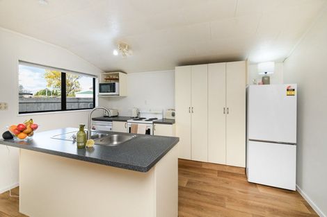 Photo of property in 10a Milne Street, Sanson, 4817