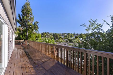 Photo of property in 52a Sycamore Drive, Sunnynook, Auckland, 0620