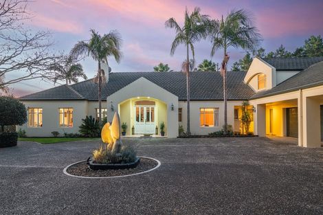 Photo of property in 82 Brownhill Road, Whitford, Manurewa, 2576