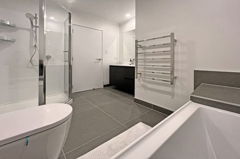 Photo of property in 25/1 Scott Road, Hobsonville, Auckland, 0616