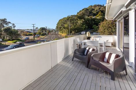 Photo of property in 162 Pohutukawa Avenue, Ohope, 3121