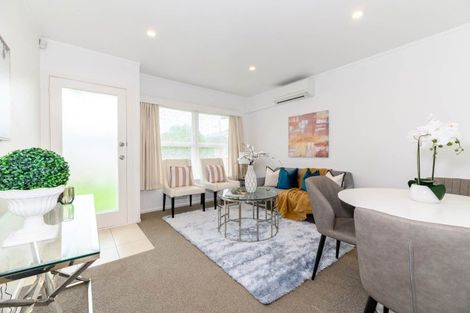 Photo of property in 7/12 Raines Avenue, Forrest Hill, Auckland, 0620