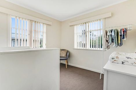 Photo of property in 43 Orams Road, Hillpark, Auckland, 2102