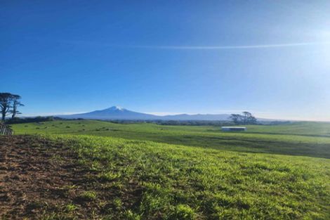 Photo of property in 137 Lincoln Road, Inglewood, 4389