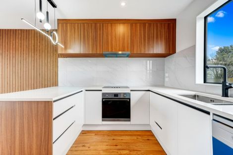 Photo of property in 2/63 Gardner Avenue, New Lynn, Auckland, 0600