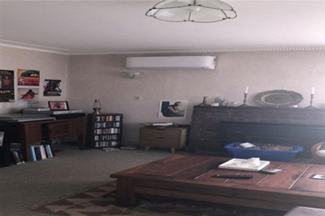 Photo of property in 23 Barbary Avenue, Kelston, Auckland, 0602