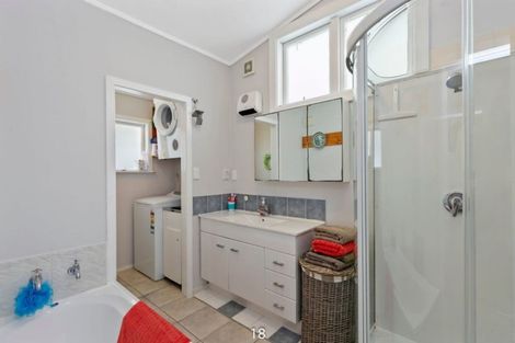 Photo of property in 18 Somerset Avenue, Newtown, Wellington, 6021