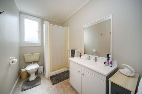 Photo of property in 21a Haydon Street, Roslyn, Palmerston North, 4414