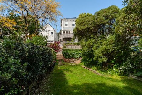 Photo of property in 100 Rintoul Street, Newtown, Wellington, 6021