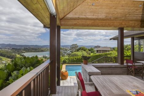 Photo of property in 9 Kotare Place, Sandspit, Warkworth, 0982