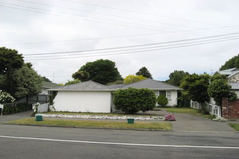 Photo of property in 80 Nortons Road, Avonhead, Christchurch, 8042