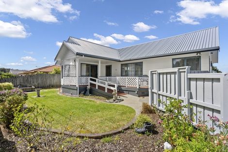 Photo of property in 9 Raumati Crescent, Onerahi, Whangarei, 0110