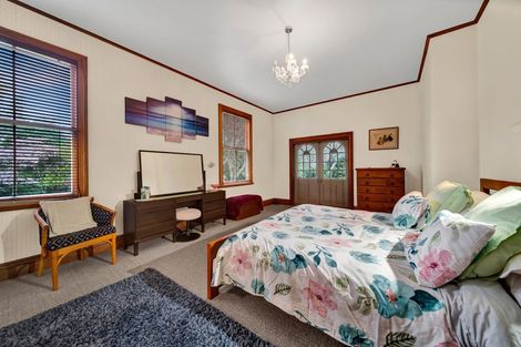 Photo of property in 7 Richmond Road, Brixton, New Plymouth, 4373