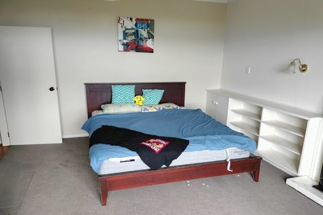 Photo of property in 49 Ponsonby Road, Karori, Wellington, 6012