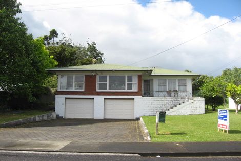 Photo of property in 24 Royston Street, Rosehill, Papakura, 2113