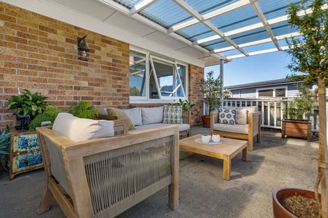 Photo of property in 43 Henderson Street, Whakatane, 3120