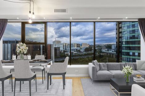 Photo of property in 7b/2 Saint Martins Lane, Grafton, Auckland, 1010