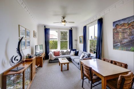 Photo of property in 36 Napier Terrace, Hospital Hill, Napier, 4110
