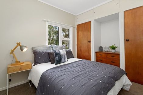 Photo of property in 107 Northland Road, Northland, Wellington, 6012