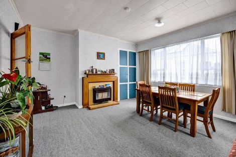 Photo of property in 59 Stanners Street, Eltham, 4322