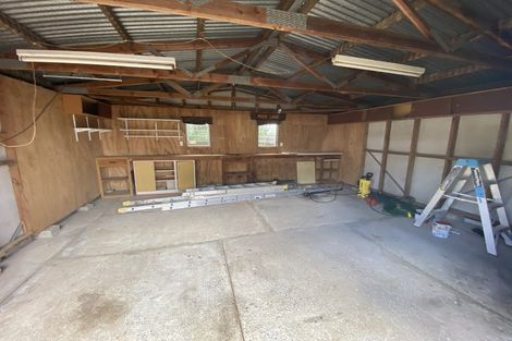 Photo of property in 60 Casuarina Road, Half Moon Bay, Auckland, 2012