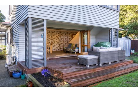 Photo of property in 261 Eastern Terrace, Sydenham, Christchurch, 8023